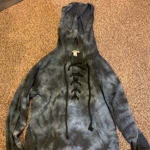 Forever 21 tie dye hooded sweatshirt